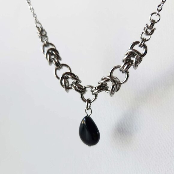 Victorian gothic onyx choker chainmail necklace with a small silver chain - Picture 7 of 8